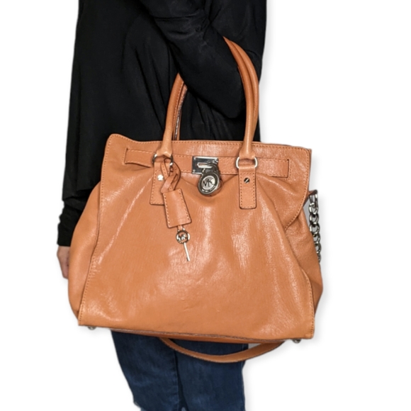 MICHAEL KORS Hamilton Leather Tote Hand Bag - Picture 5 of 13